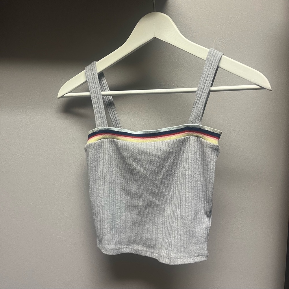 🤎 5/$25 Grey Crop Top
